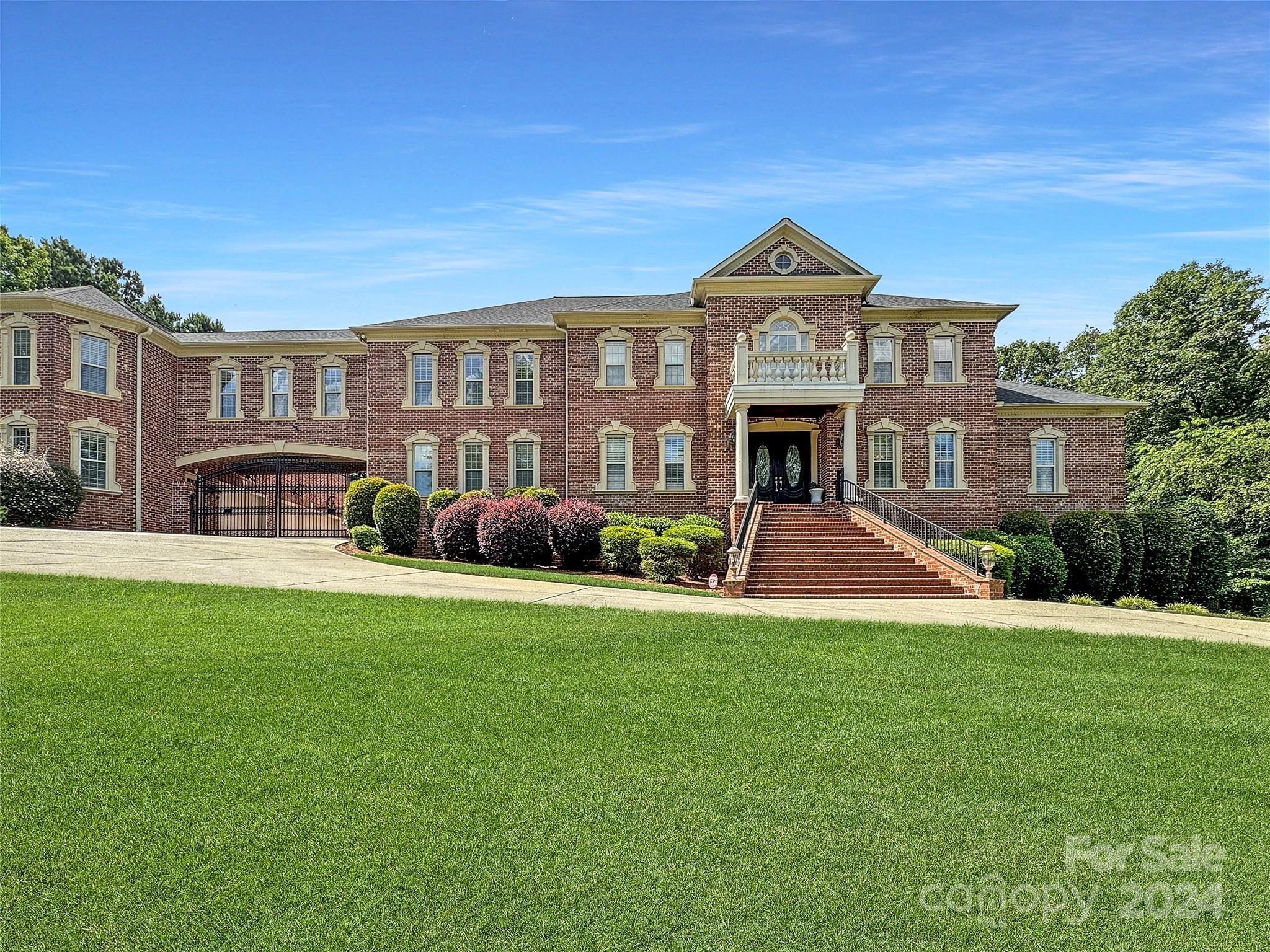 9100 Woodhall Lake Drive Waxhaw NC 28173