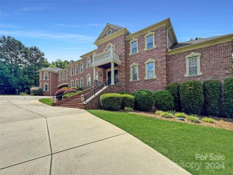 9100 Woodhall Lake Drive Waxhaw NC 28173