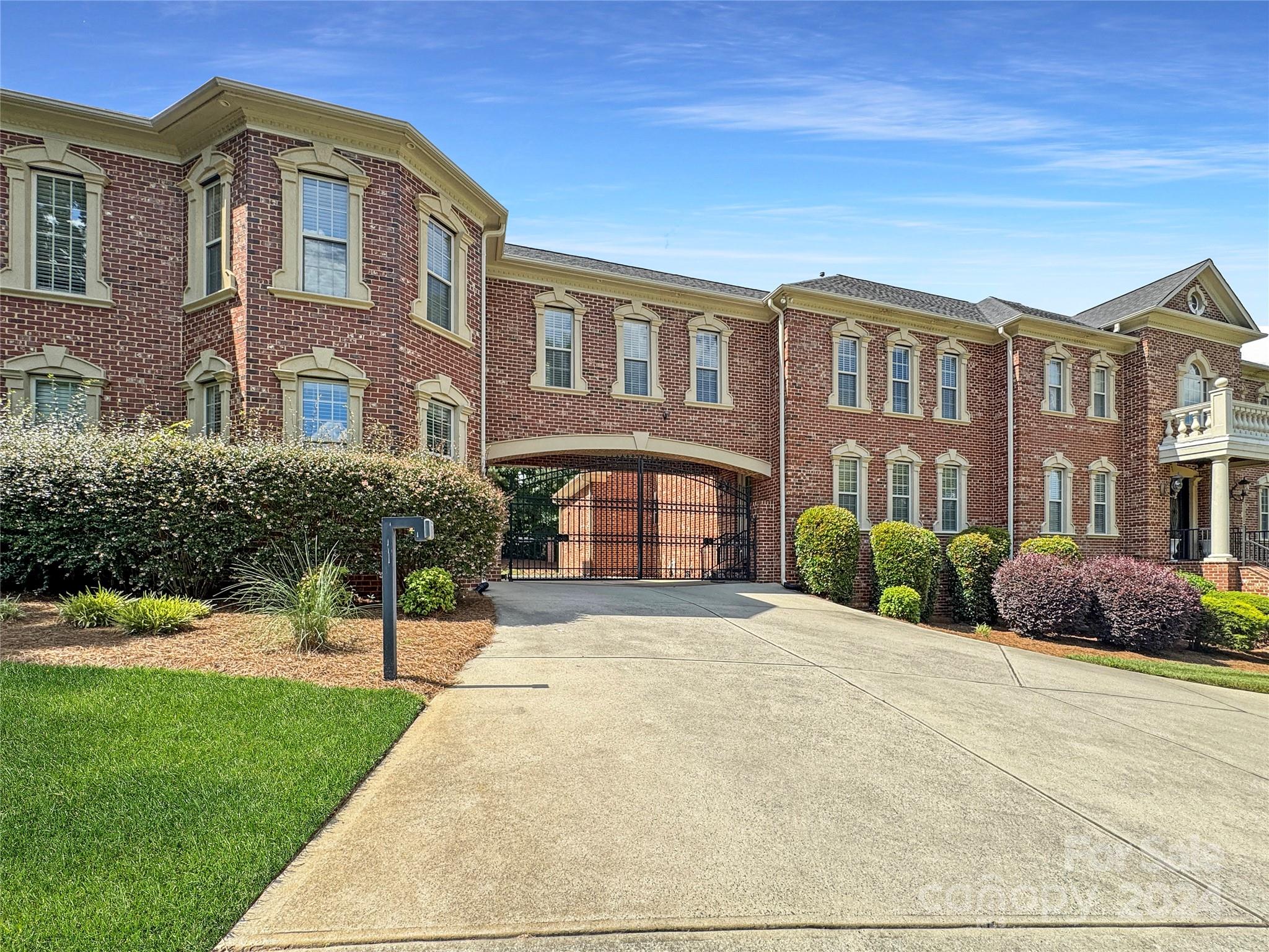 9100 Woodhall Lake Drive Waxhaw NC 28173