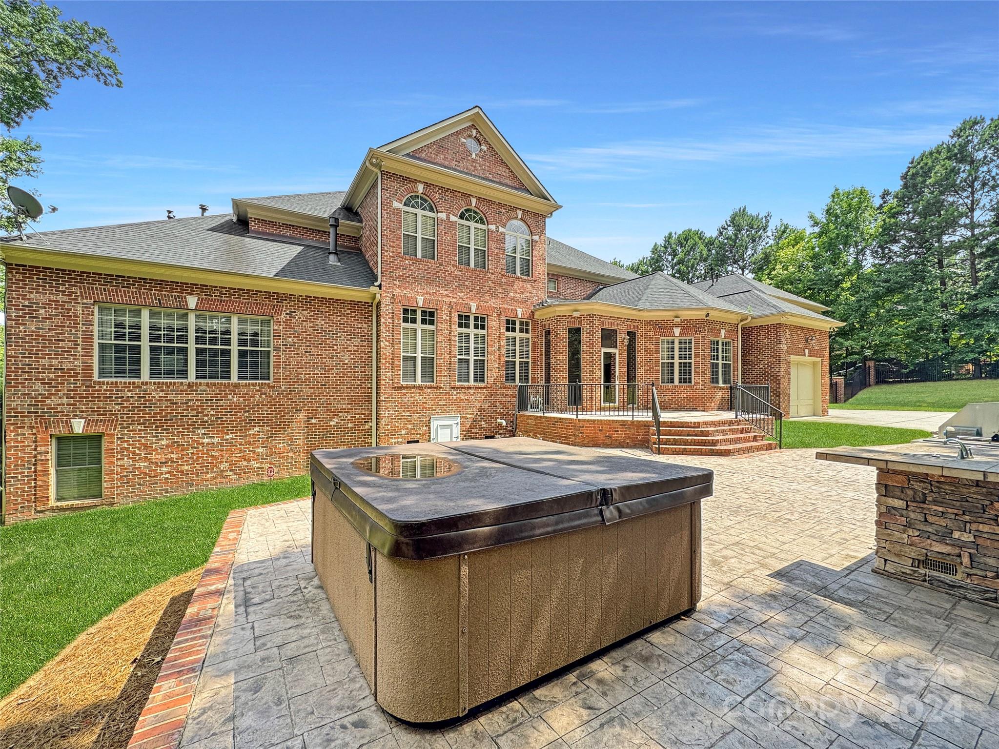9100 Woodhall Lake Drive Waxhaw NC 28173