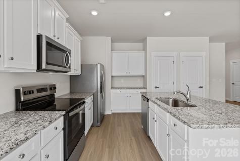 3435 Robindale Drive Winston Salem NC 27107