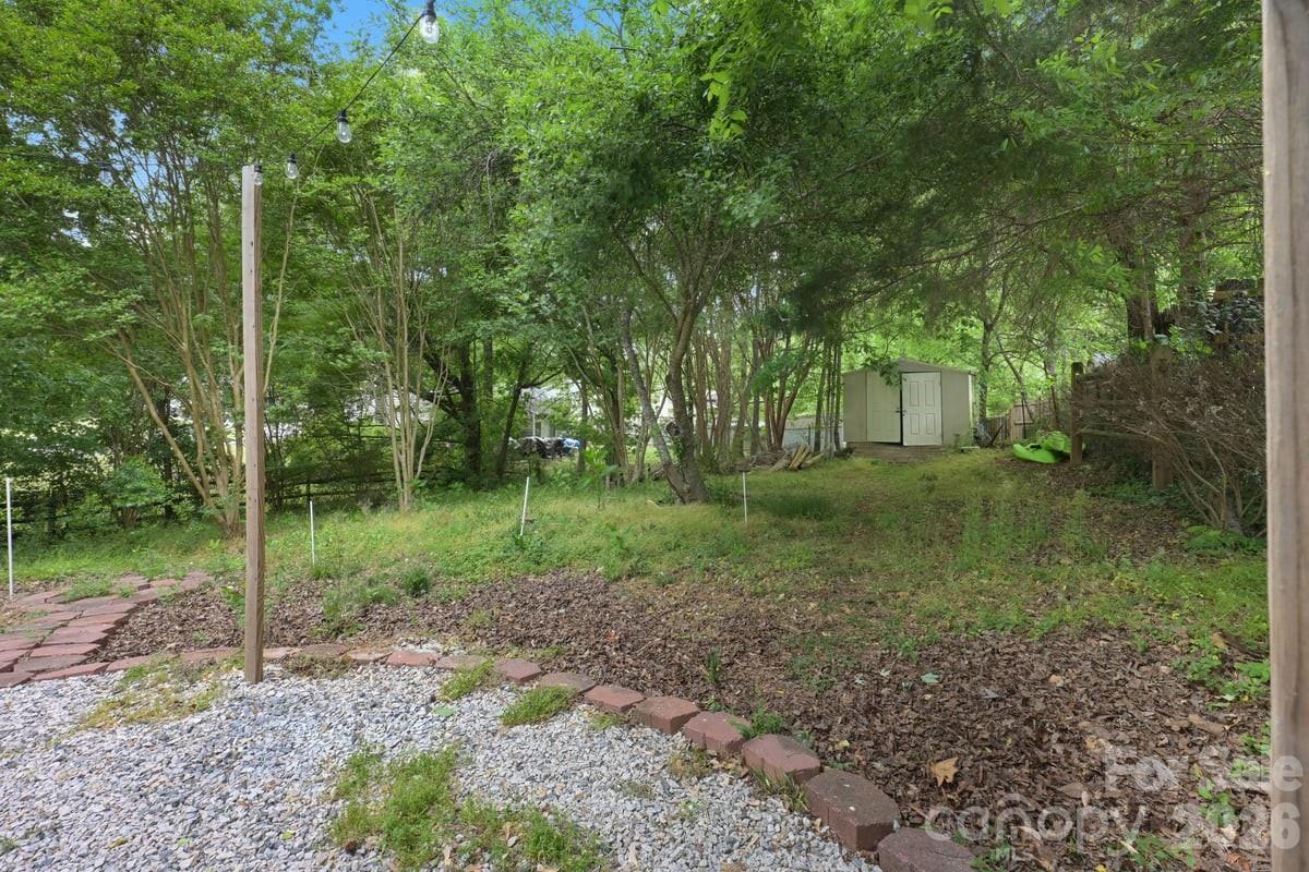 7811 Heatherdale Court Charlotte NC 28212
