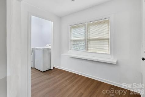 7811 Heatherdale Court Charlotte NC 28212