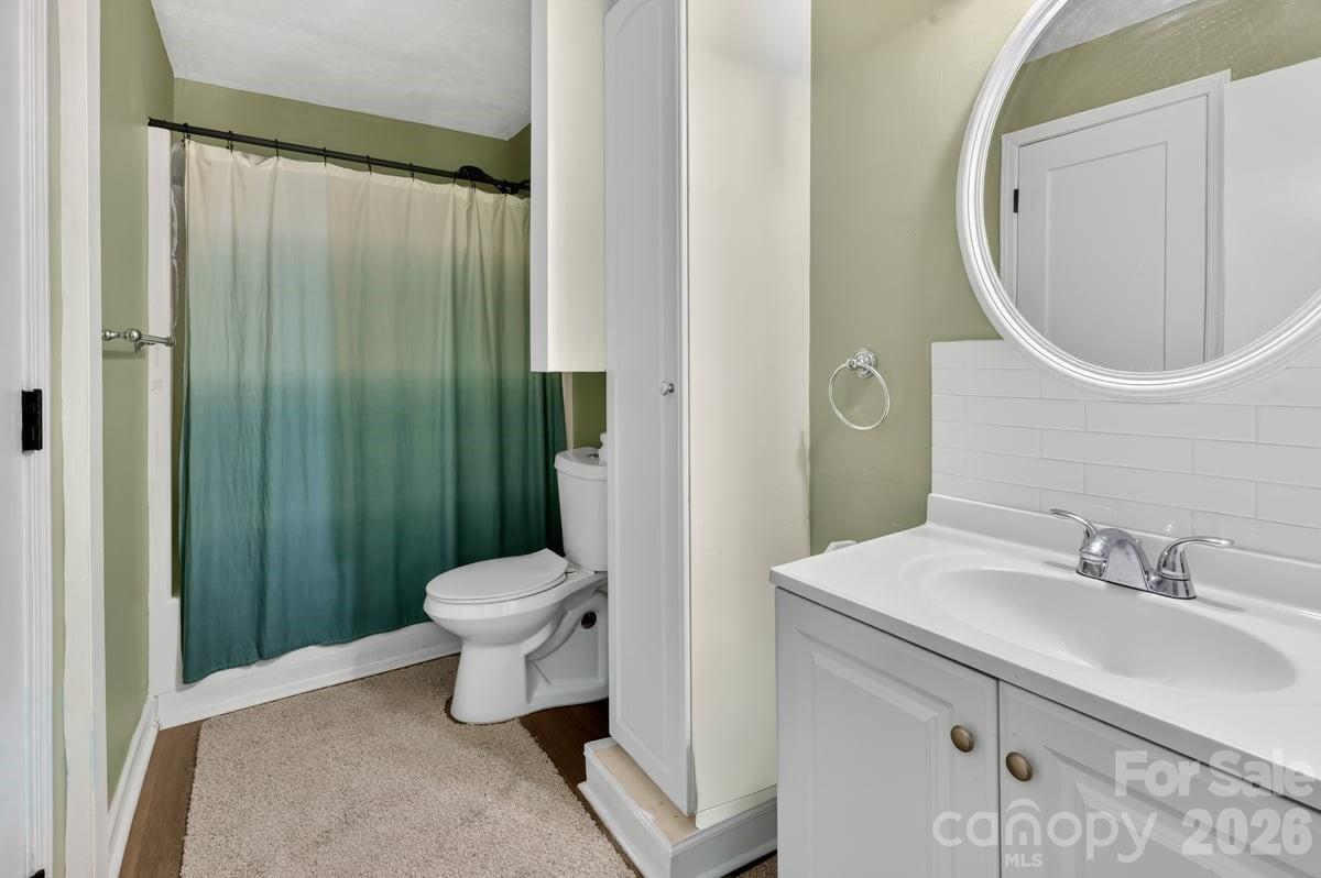 7811 Heatherdale Court Charlotte NC 28212