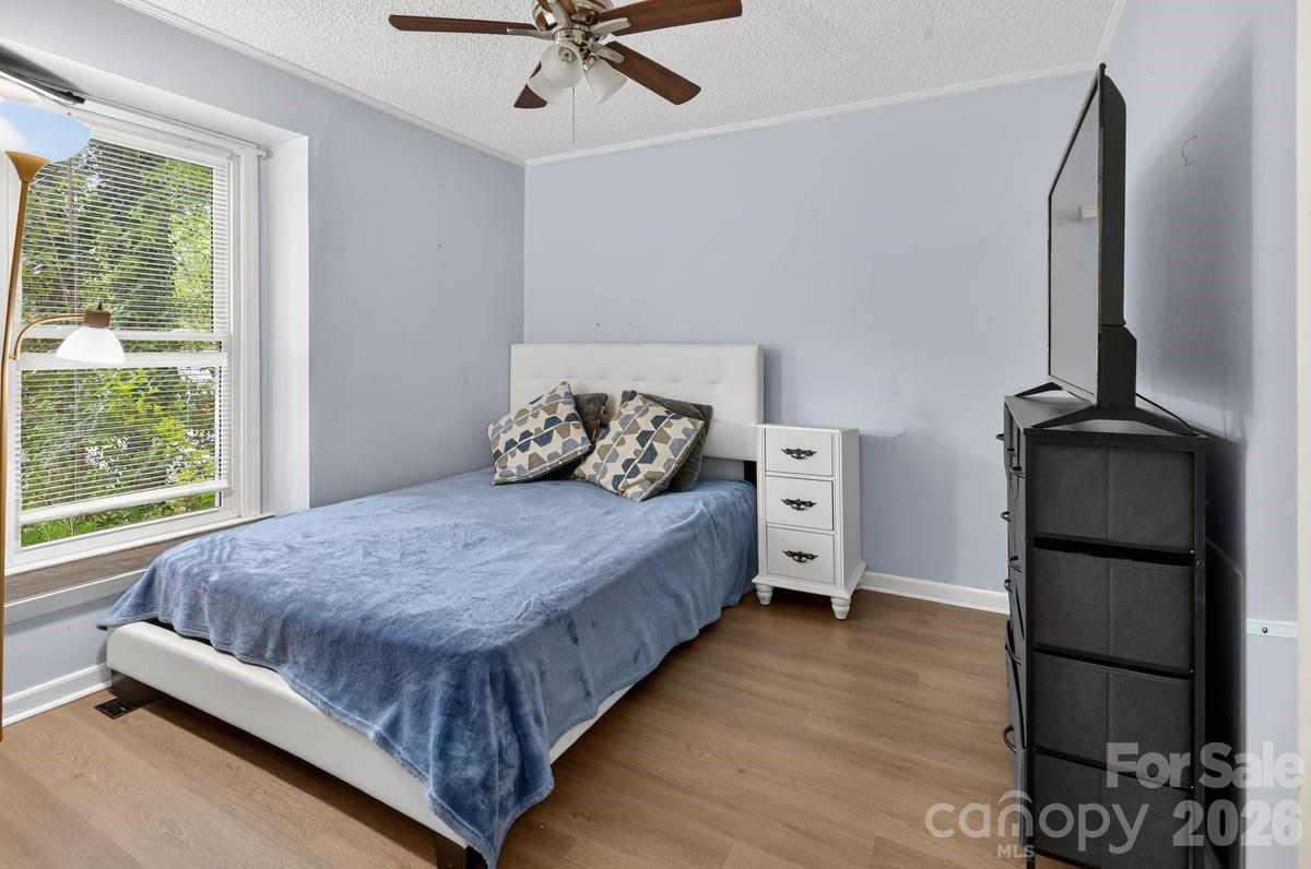 7811 Heatherdale Court Charlotte NC 28212