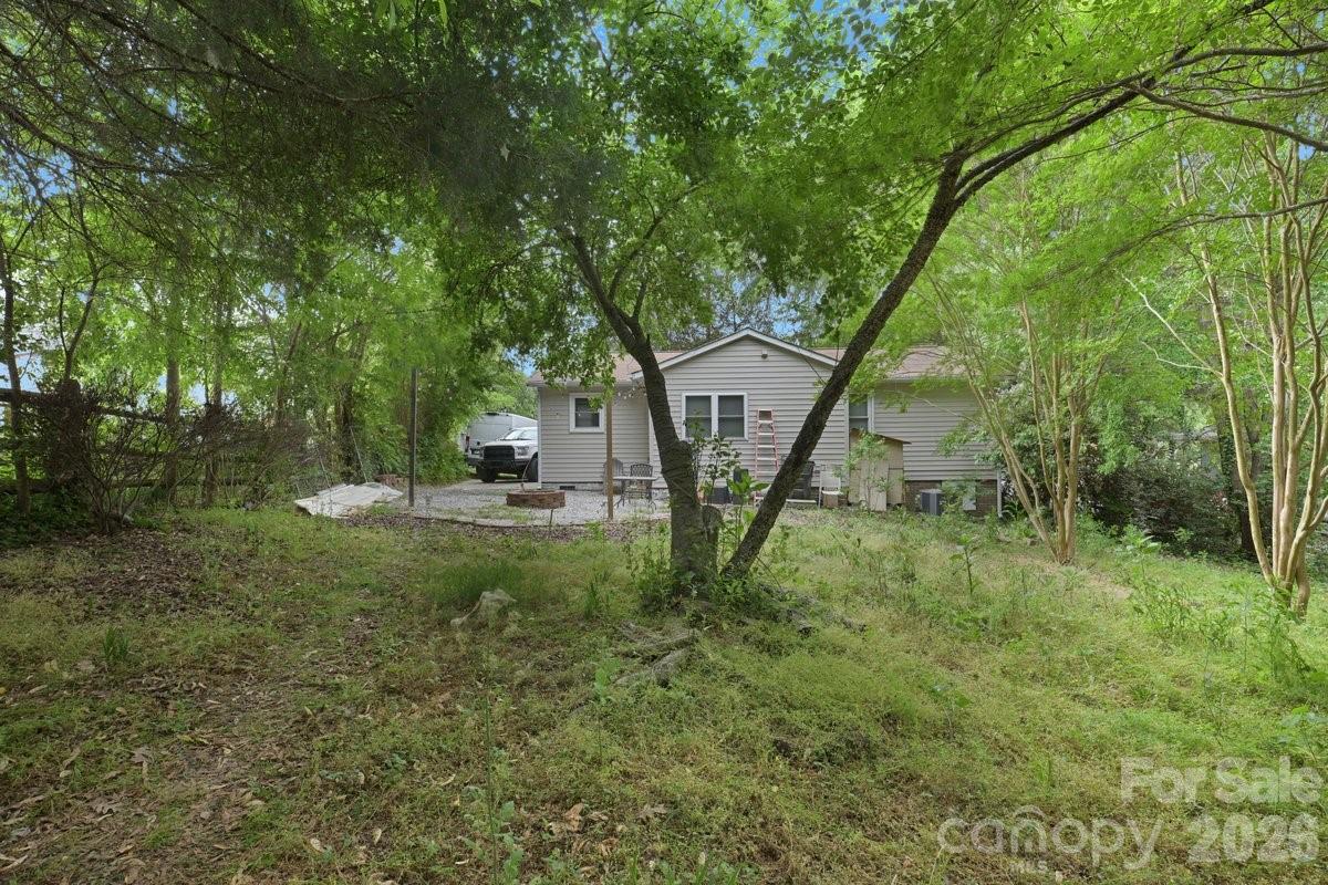7811 Heatherdale Court Charlotte NC 28212