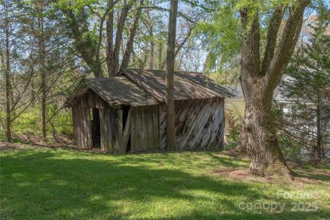 43 Laurel Pines Church Road Fairview NC 28730