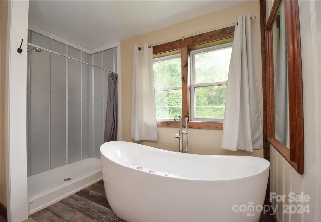 144 Oakland Circle Canton NC 28716