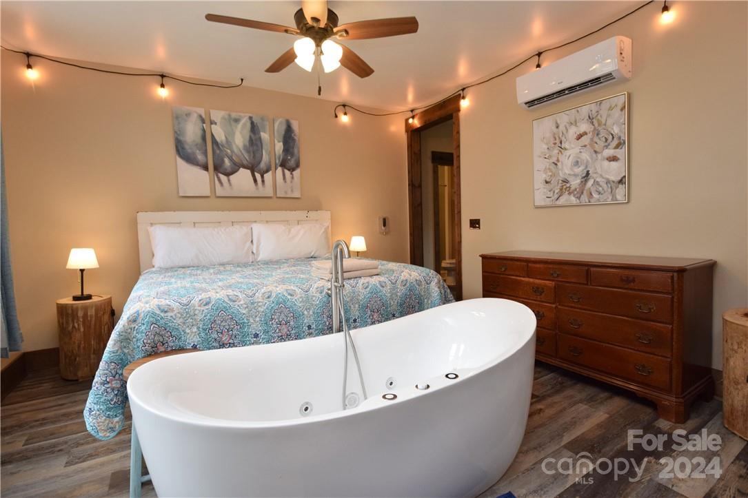 144 Oakland Circle Canton NC 28716