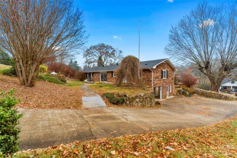 327 North Main Street Canton NC 28716
