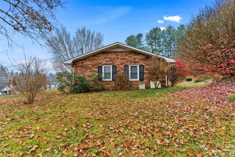 327 North Main Street Canton NC 28716