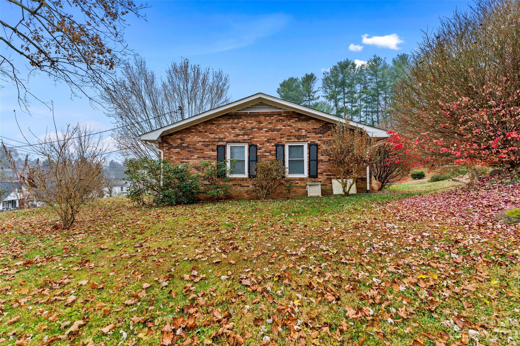 327 North Main Street Canton NC 28716