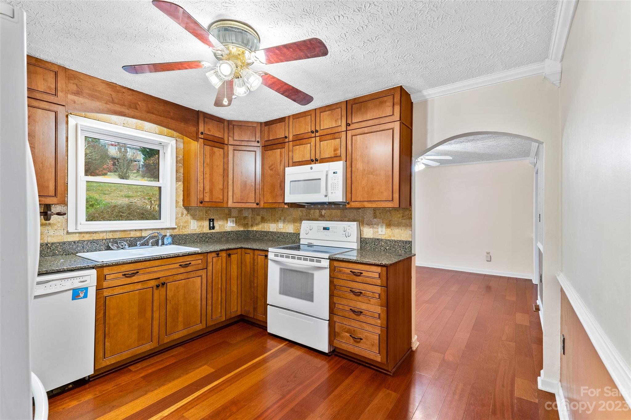 327 North Main Street Canton NC 28716