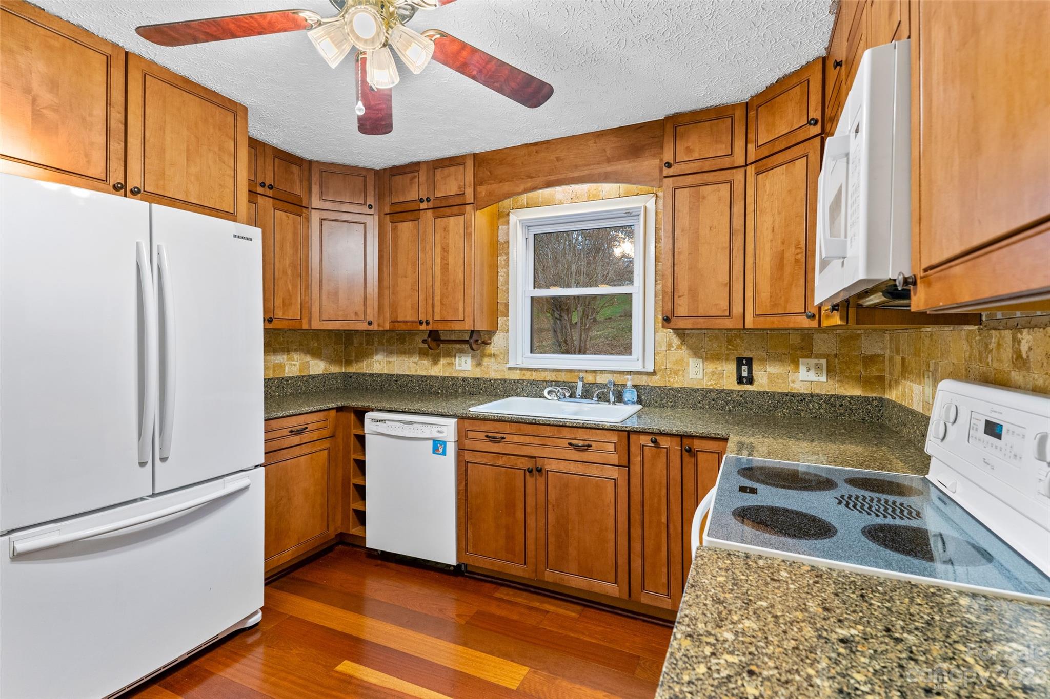 327 North Main Street Canton NC 28716