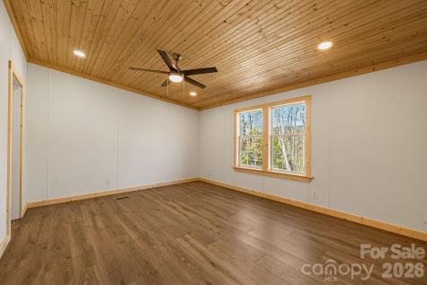 398 Dogwood Drive Bakersville NC 28705
