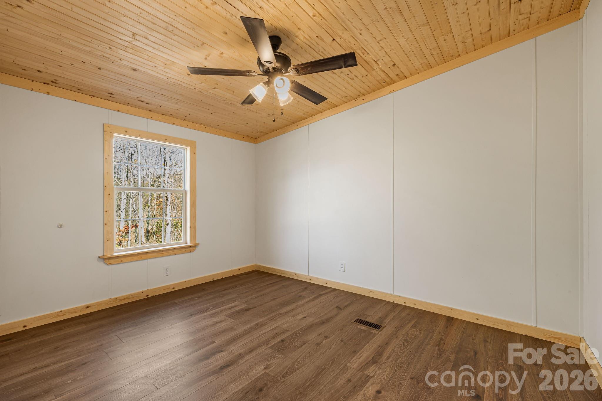 398 Dogwood Drive Bakersville NC 28705