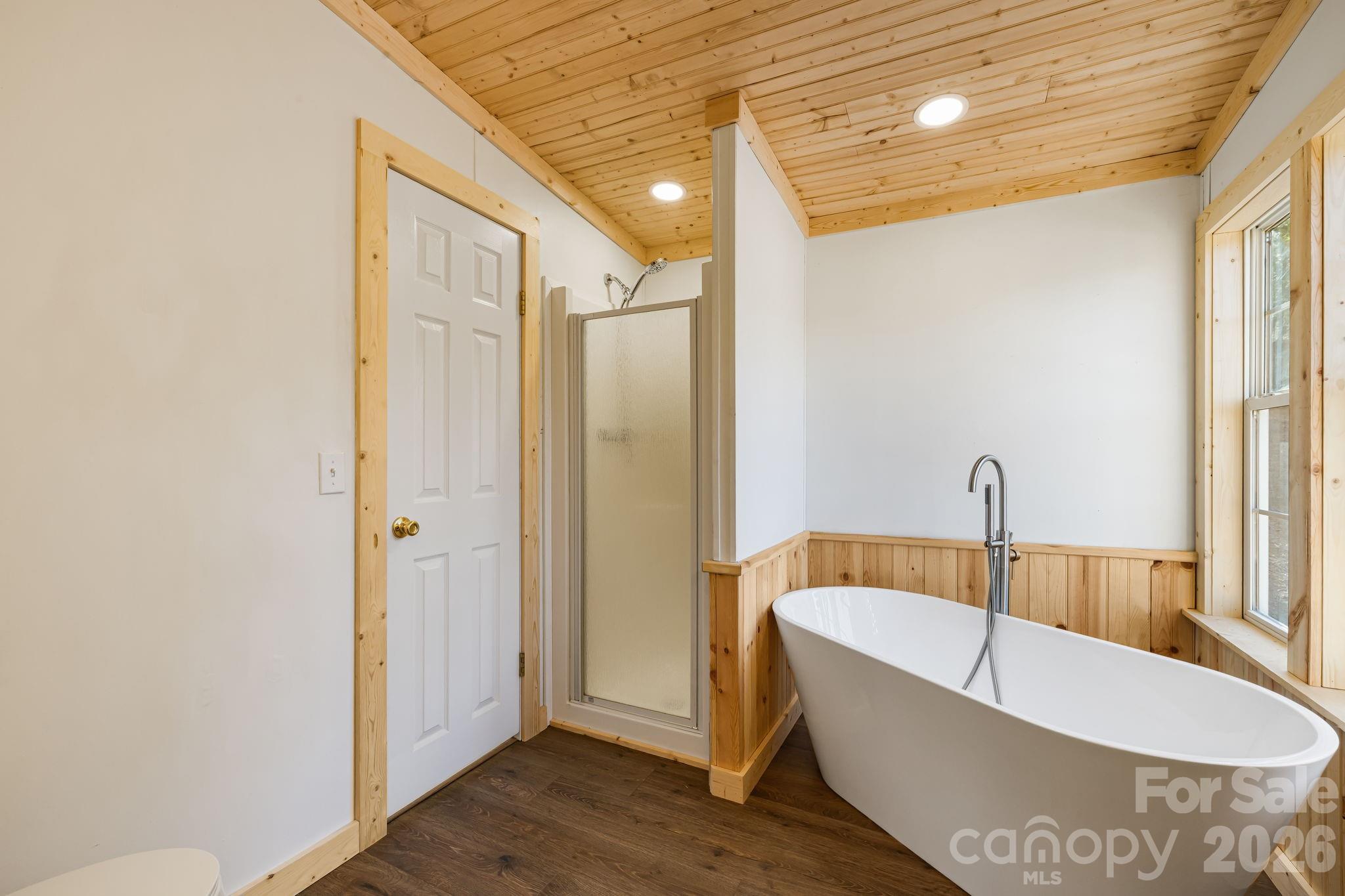 398 Dogwood Drive Bakersville NC 28705