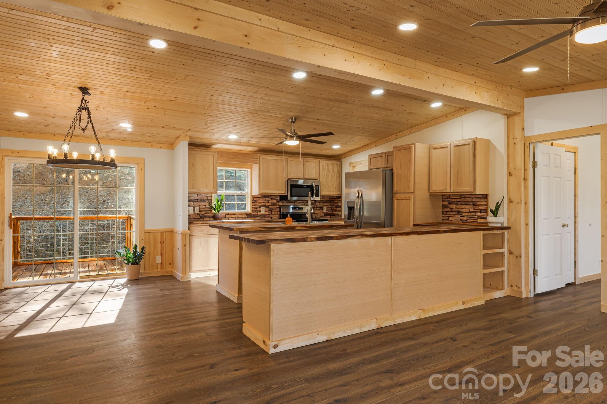 398 Dogwood Drive Bakersville NC 28705