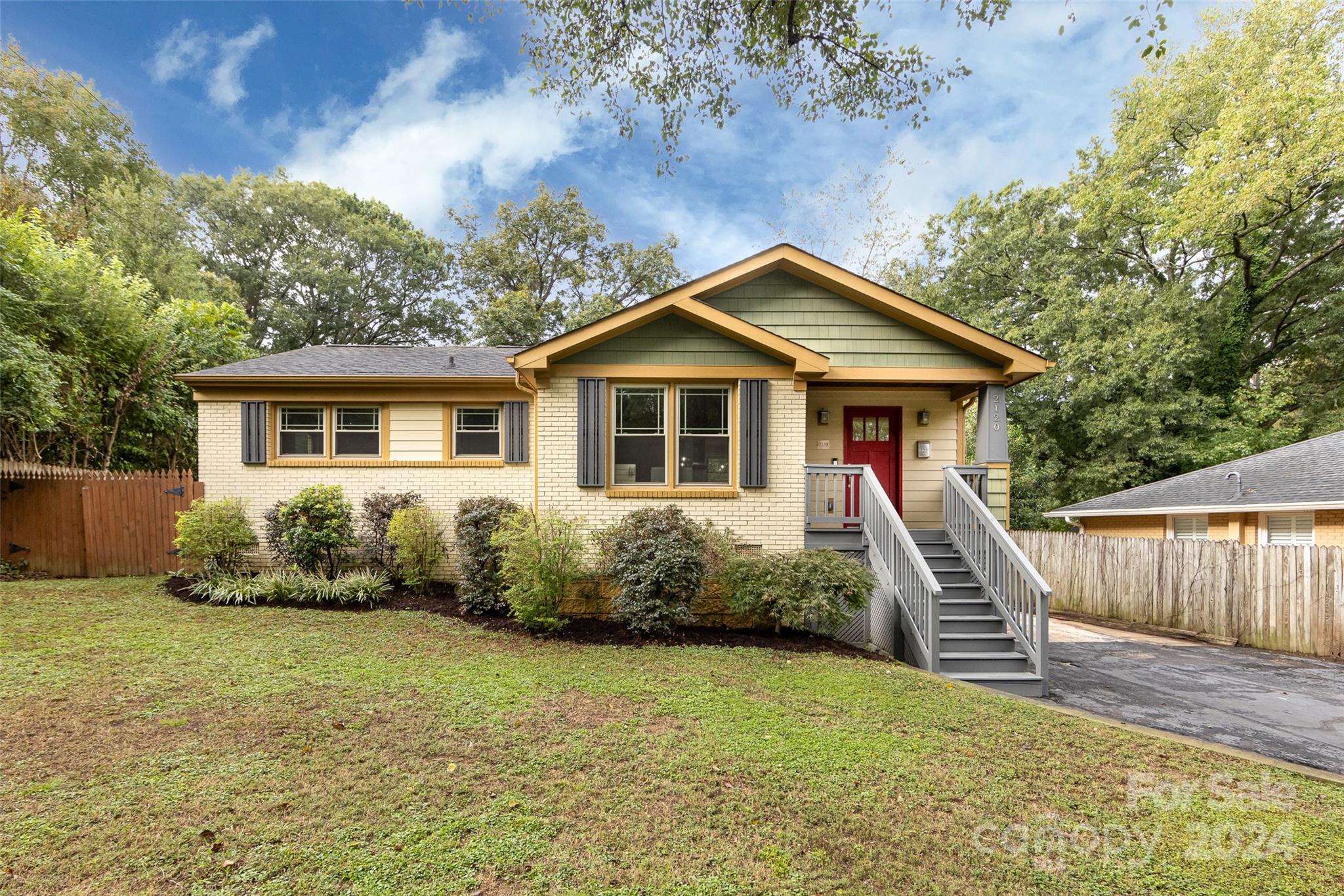2120 Dalehurst Drive Charlotte NC 28205