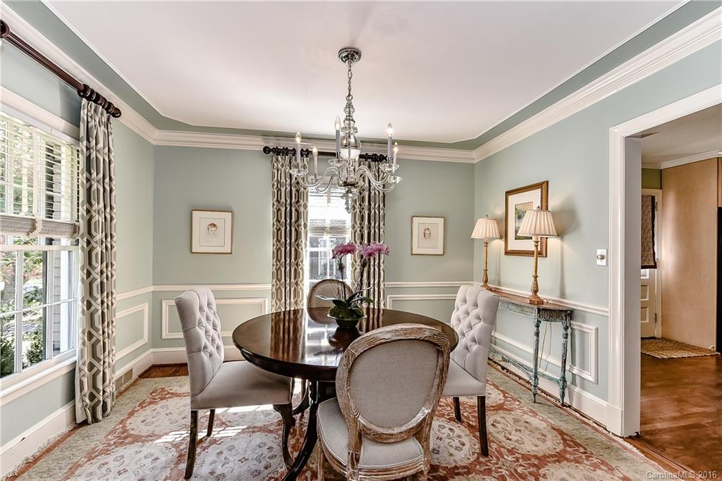2630 Bucknell Avenue Charlotte NC 28207