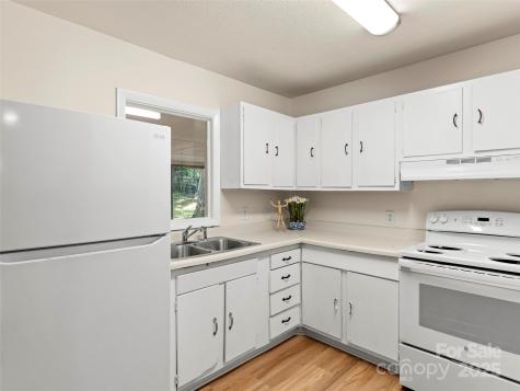 99 Nevada Avenue Asheville NC 28806