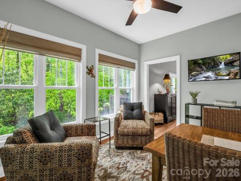 29 Stonehollow Lane Brevard NC 28712