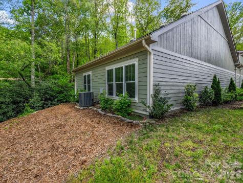 29 Stonehollow Lane Brevard NC 28712