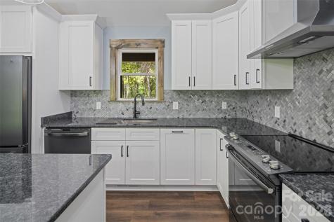 115 Pine Burr Drive Purlear NC 28665