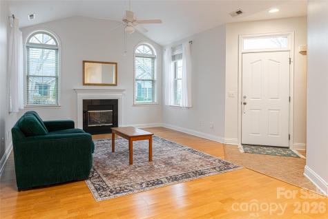 55 Outlook Circle Swannanoa NC 28778