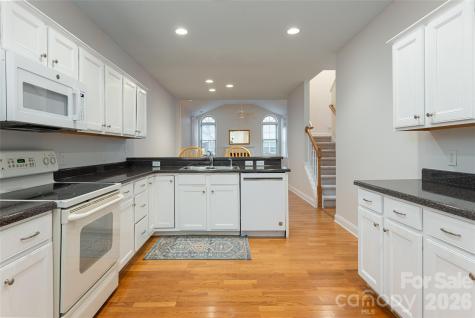55 Outlook Circle Swannanoa NC 28778