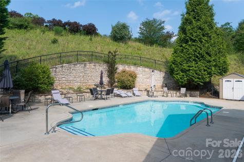 55 Outlook Circle Swannanoa NC 28778