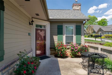 55 Outlook Circle Swannanoa NC 28778