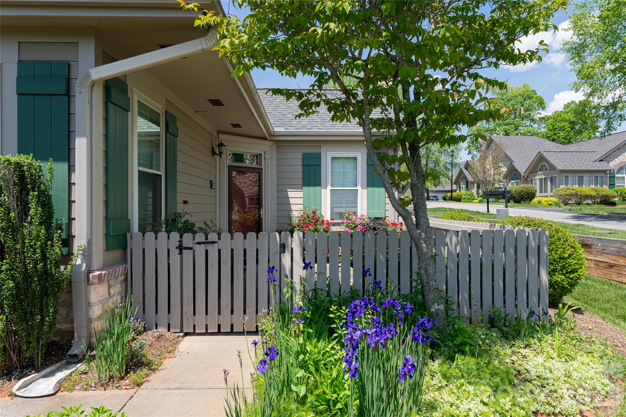 55 Outlook Circle Swannanoa NC 28778