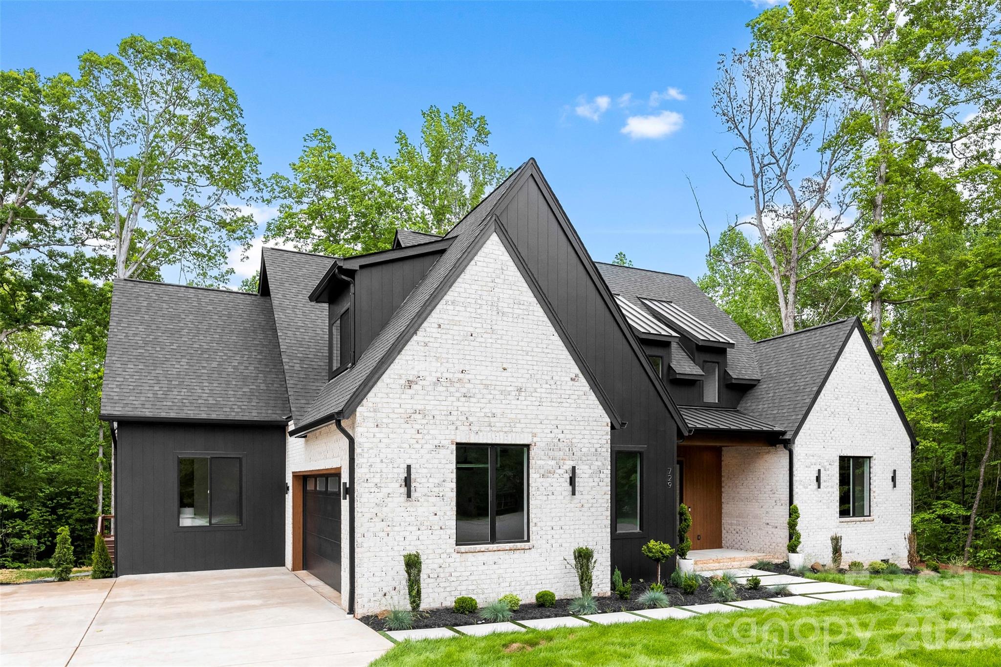 729 Amesbury Drive Mt Ulla NC 28125