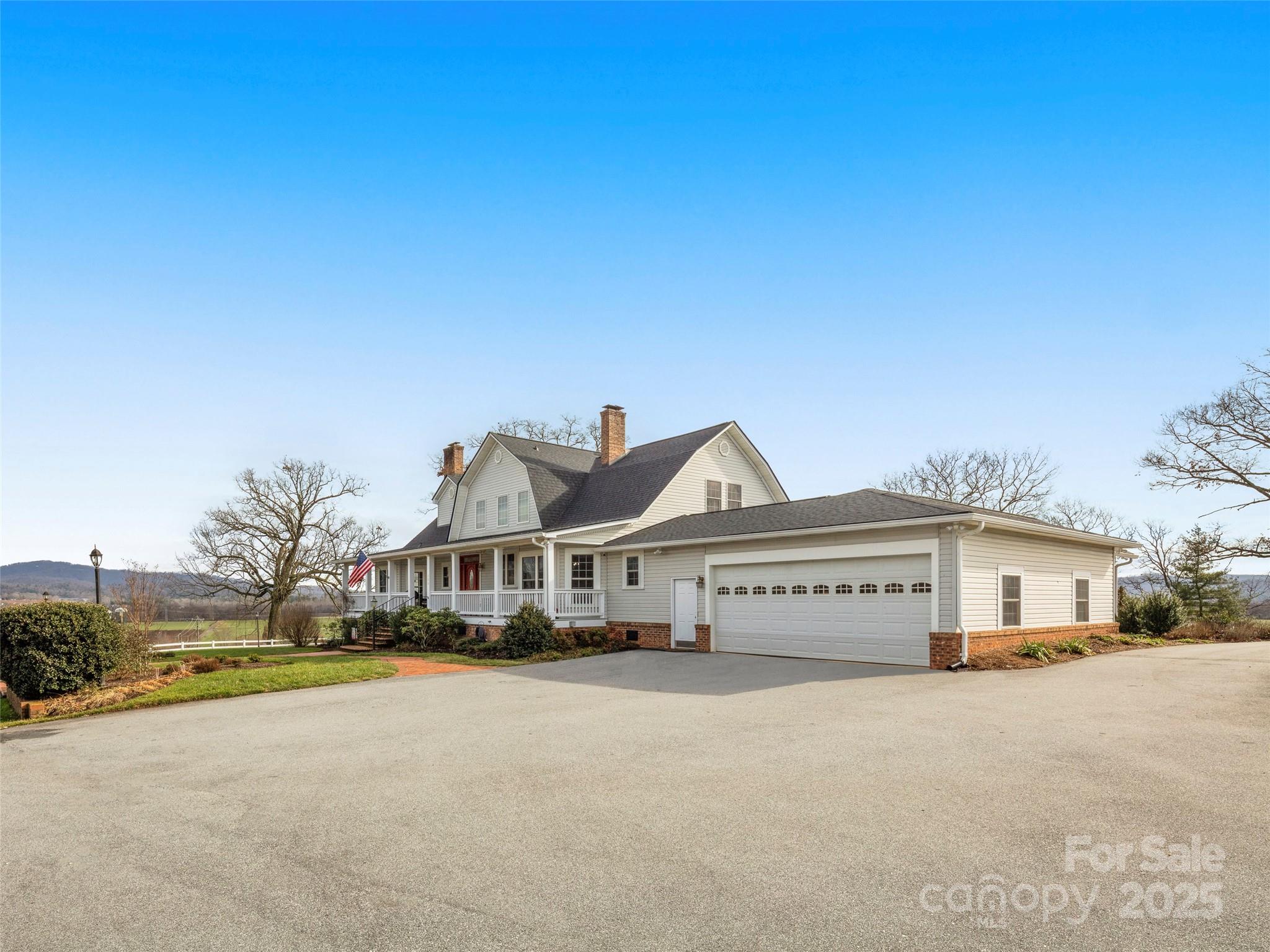 455 Nesbitt Drive Mills River NC 28759
