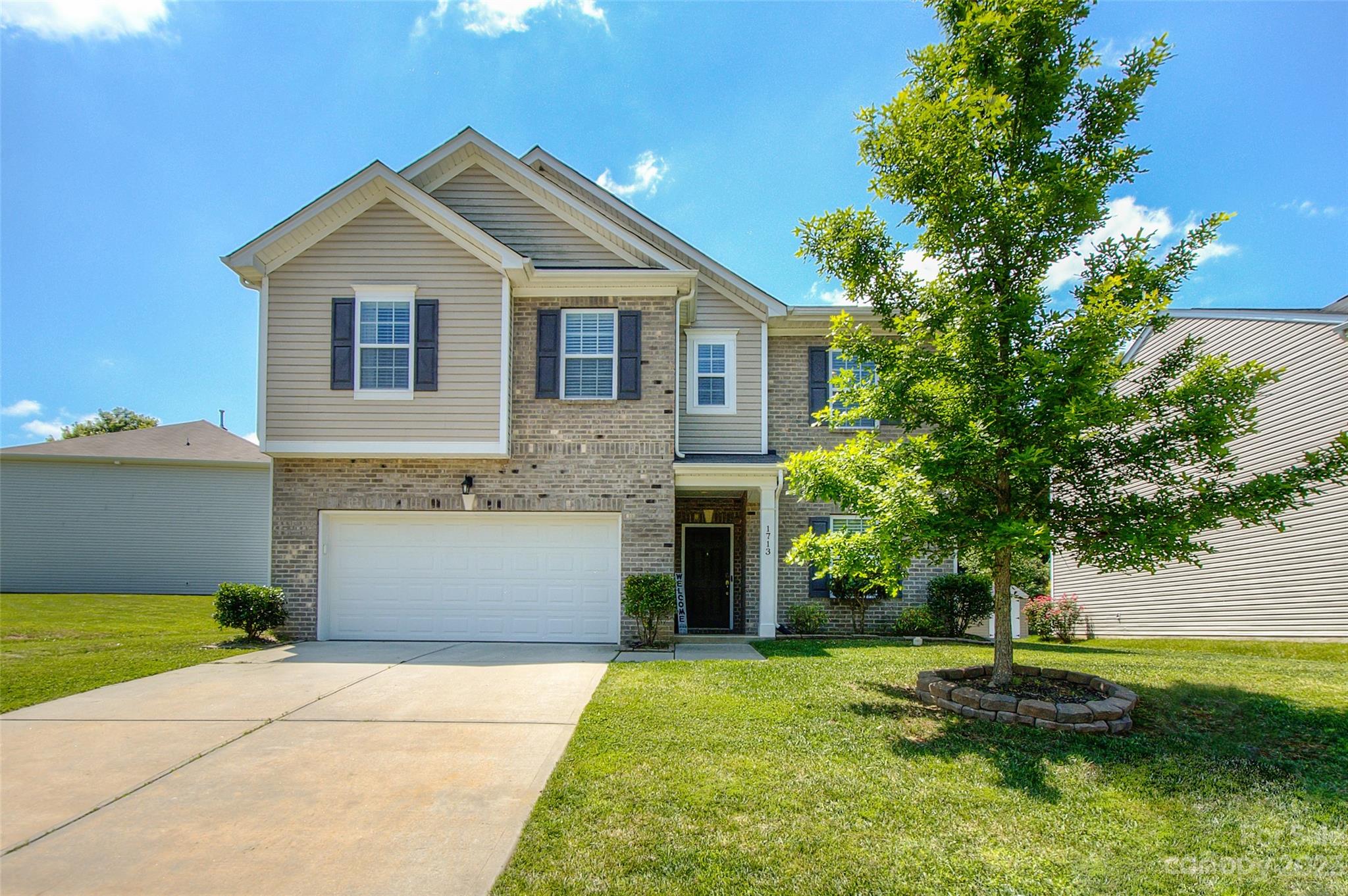 1713 Swan Drive Charlotte NC 28216