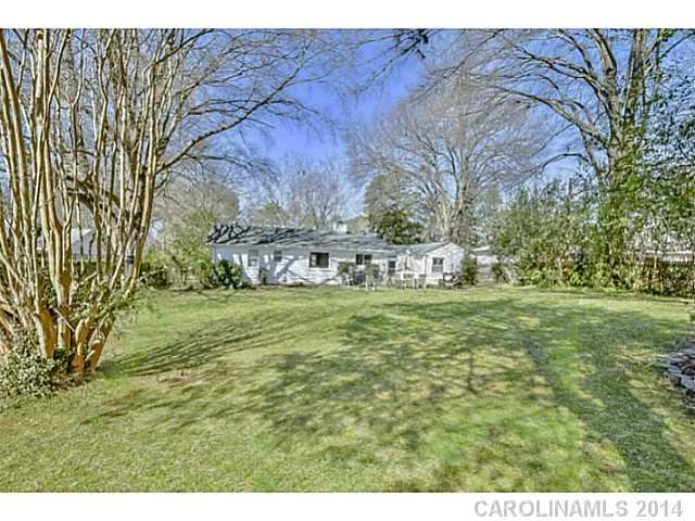 1534 Crystal Road Charlotte NC 28205