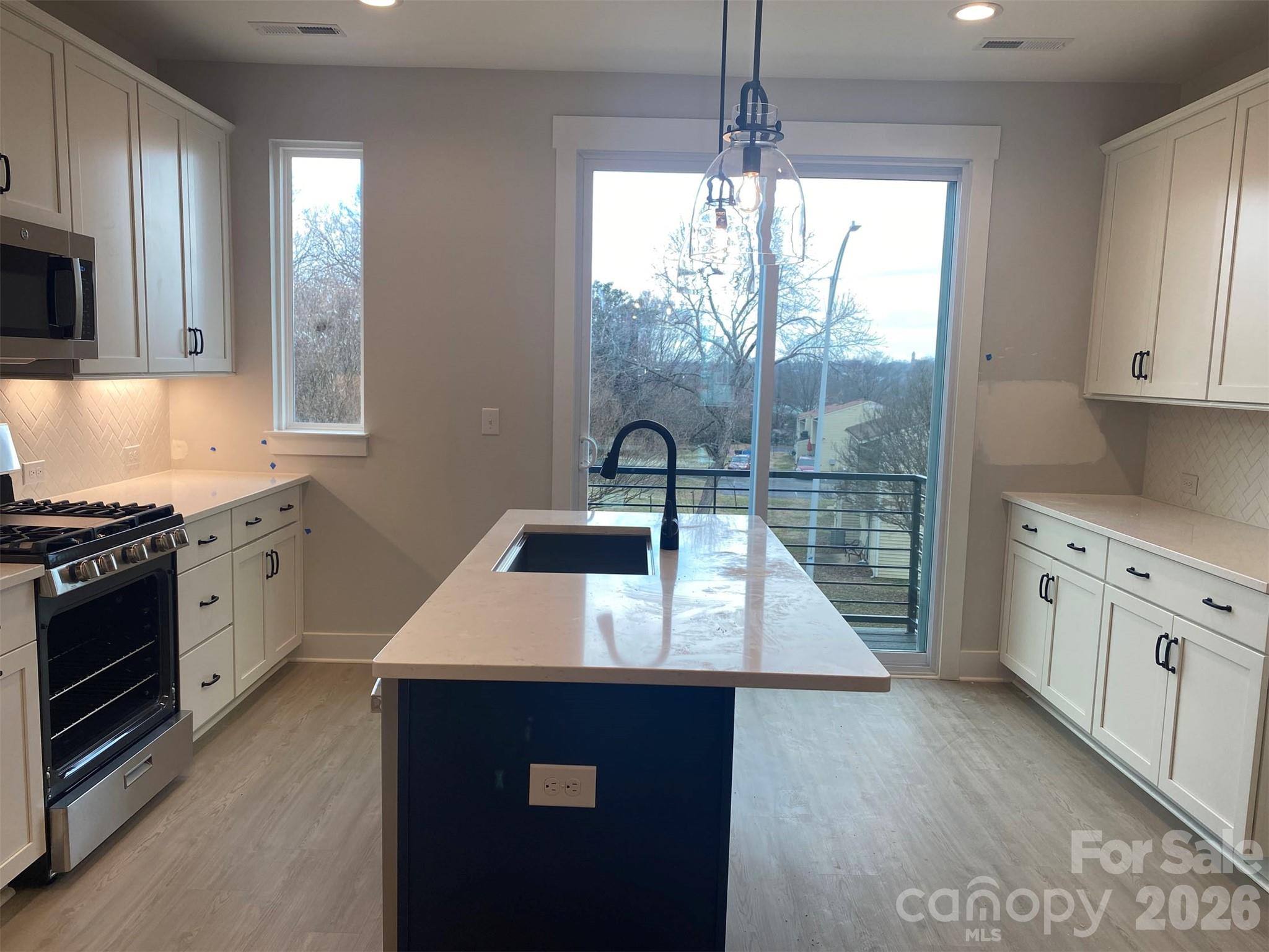 934 Callahan Street Charlotte NC 28206