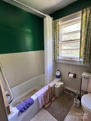 611 Johnson Hollow Road Bakersville NC 28705