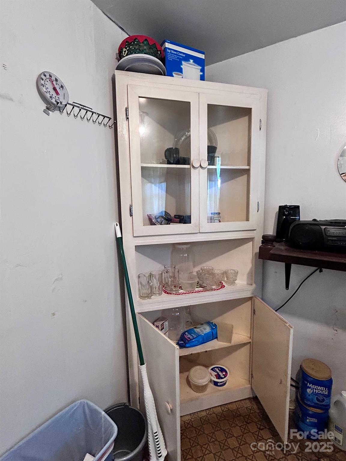 611 Johnson Hollow Road Bakersville NC 28705