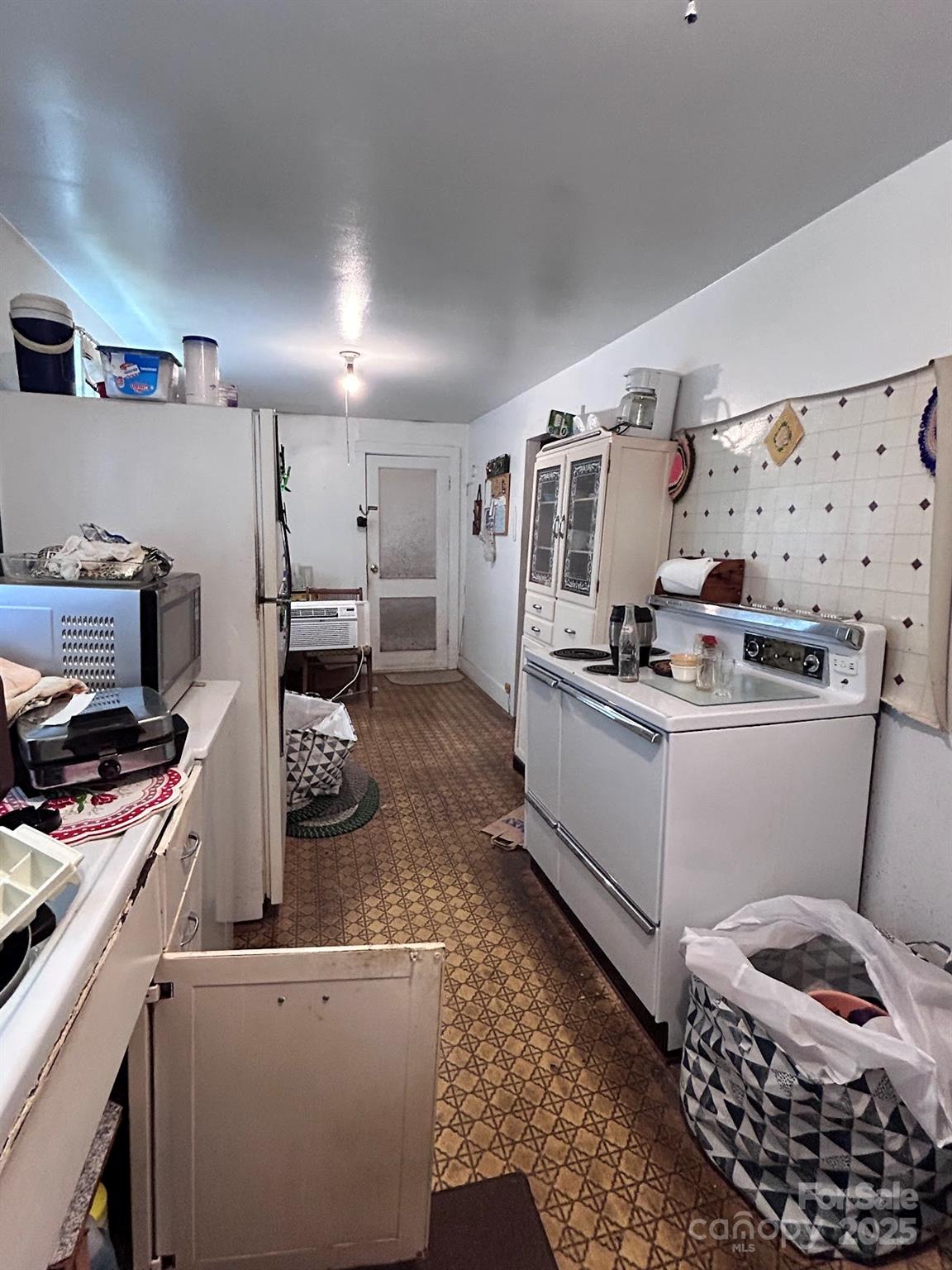 611 Johnson Hollow Road Bakersville NC 28705