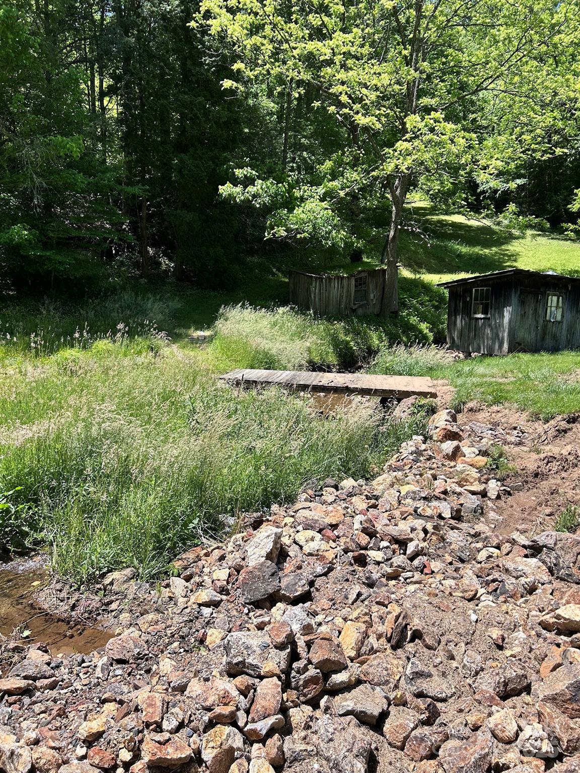 611 Johnson Hollow Road Bakersville NC 28705