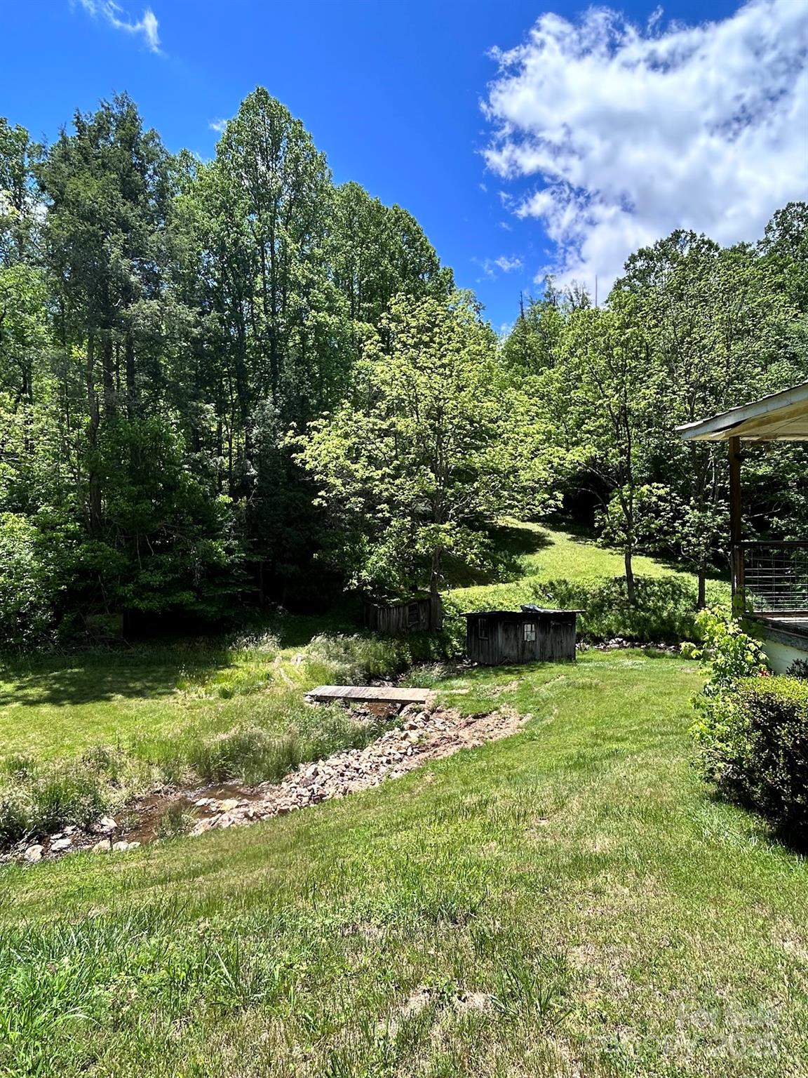 611 Johnson Hollow Road Bakersville NC 28705