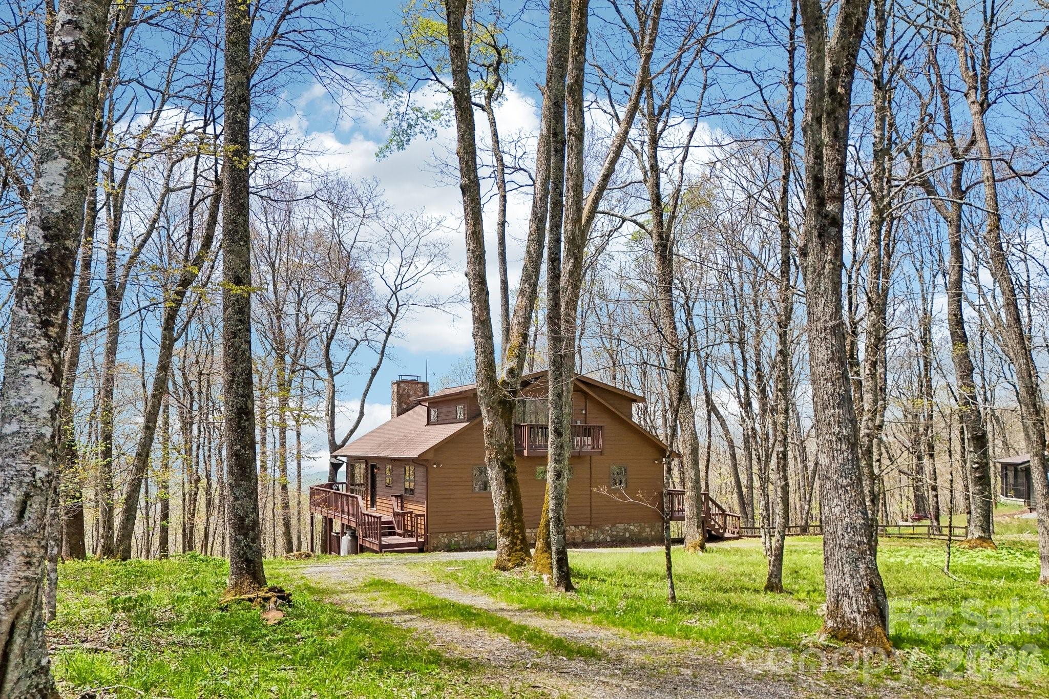 34 Wolfs Head Court Mars Hill NC 28754
