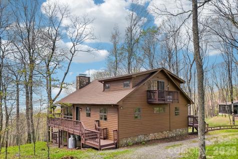 34 Wolfs Head Court Mars Hill NC 28754