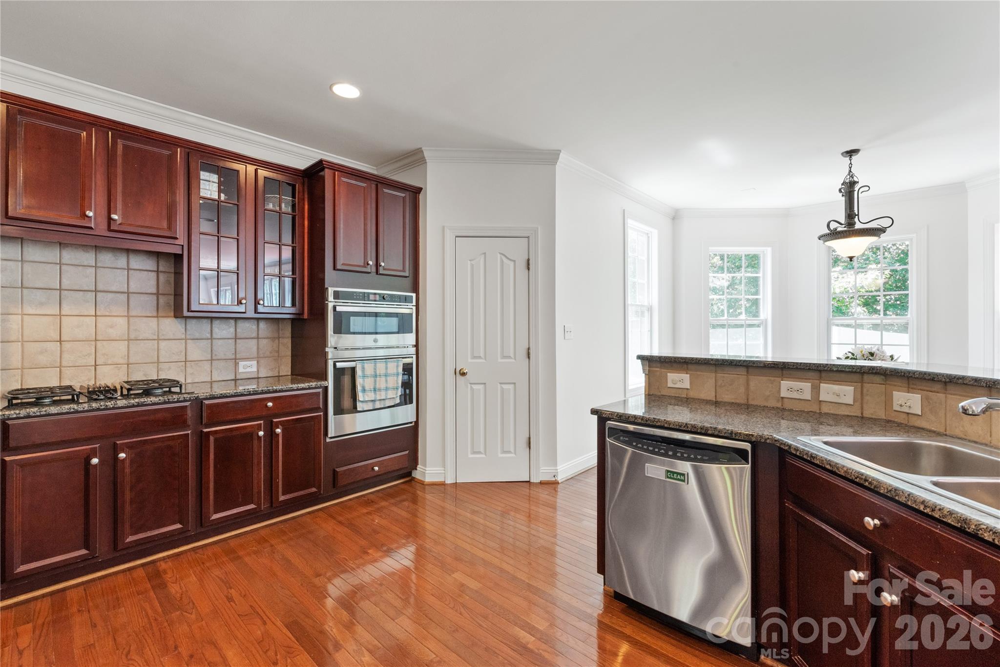 8914 Landsdowne Avenue Harrisburg NC 28075