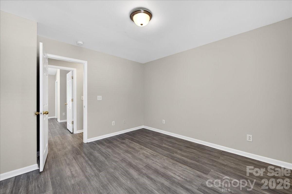 8619 Wandering Creek Way Charlotte NC 28227