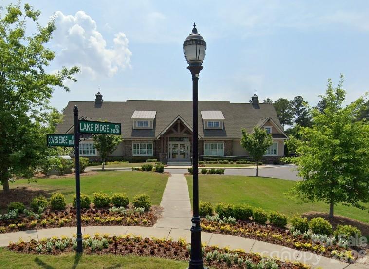 15523 Lake Ridge Road Charlotte NC 28278
