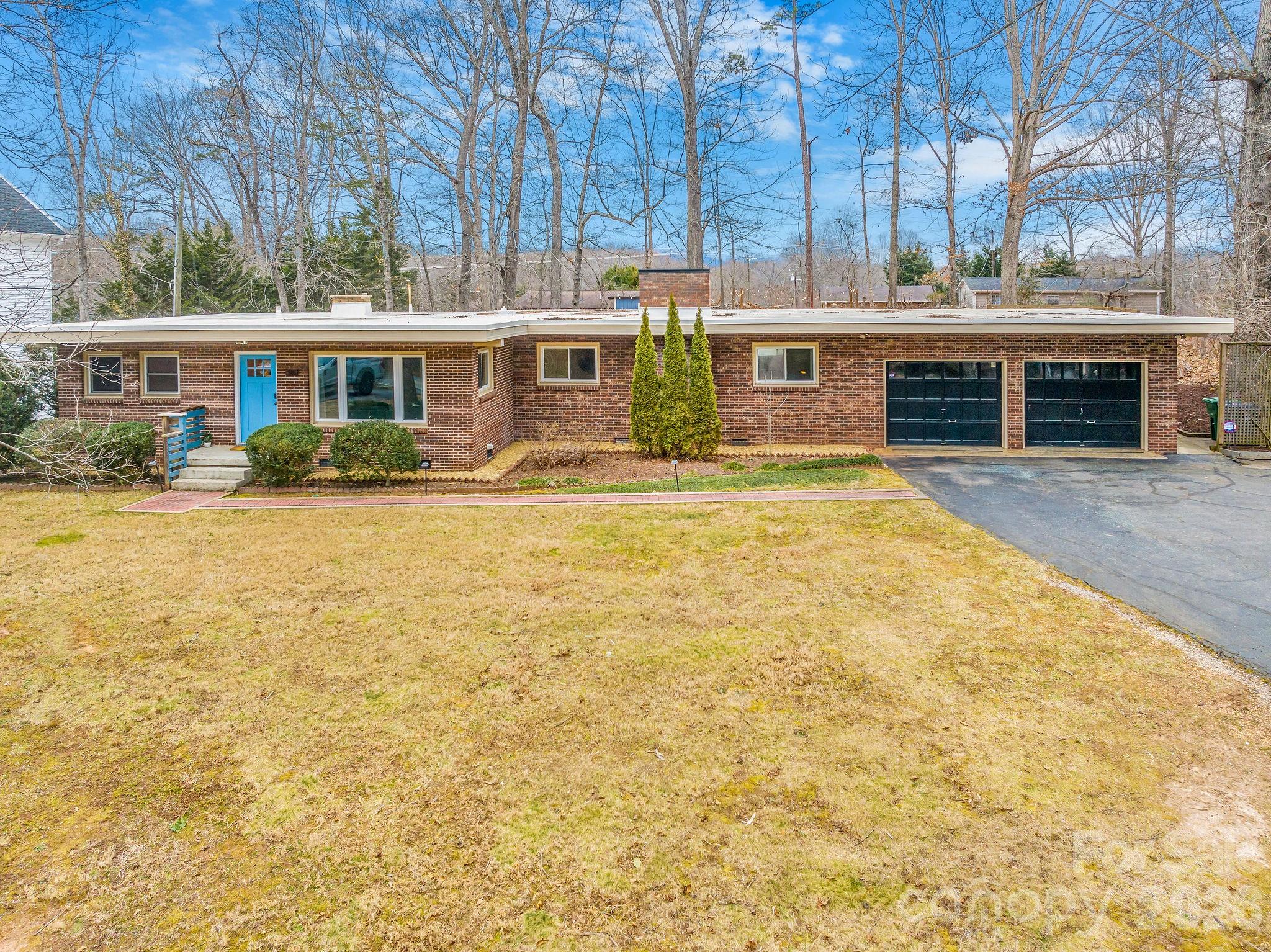 96 Oak Hill Road Candler NC 28715