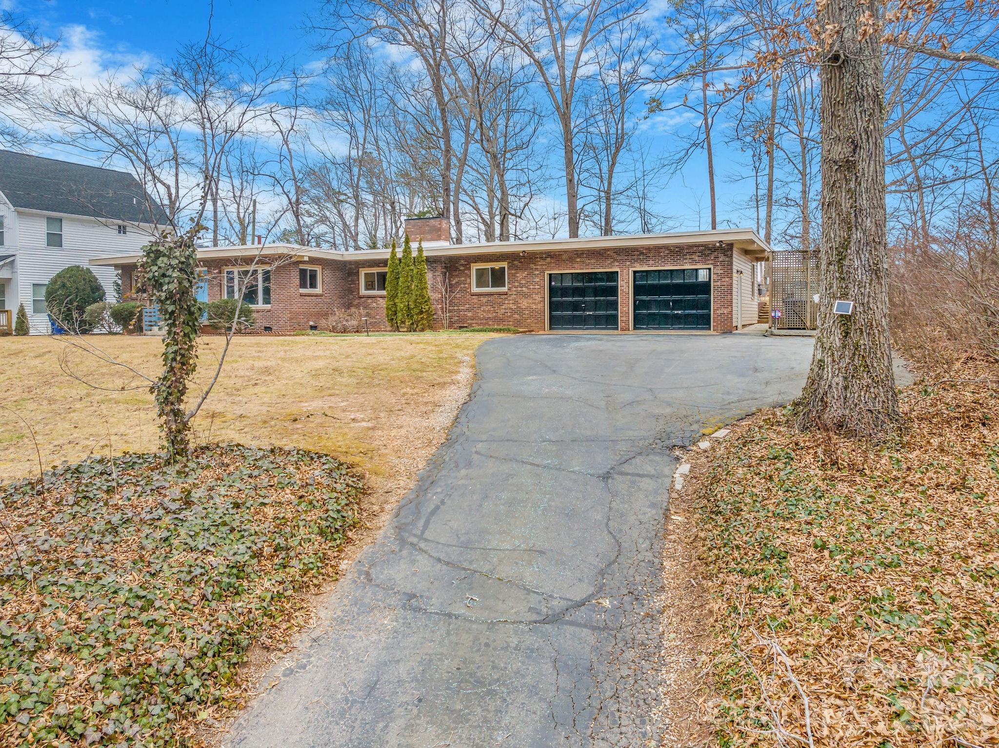 96 Oak Hill Road Candler NC 28715